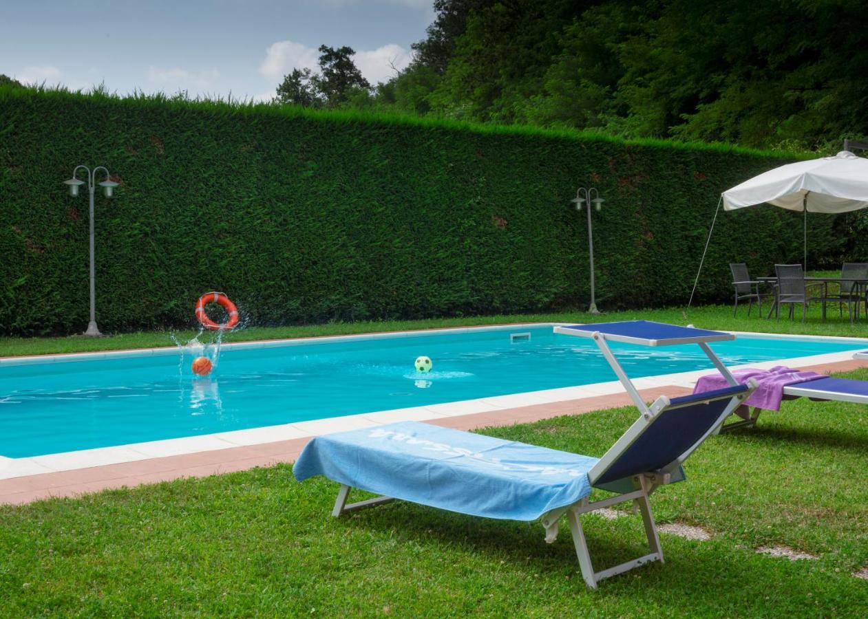 Agriturismo Tenuta Adamo ルッカ エクステリア 写真